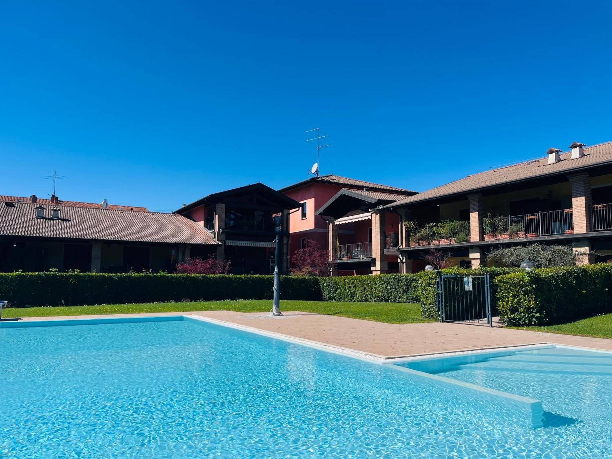 Al Cascinale Peschiera Del Garda Apartment Exterior photo